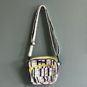 Kava small crossbody purse - cardinal bird print